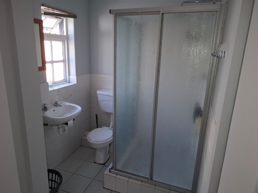 To Let 3 Bedroom Property for Rent in Gordons Bay Central Western Cape